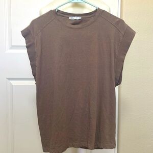 NWOT Zara brown sleeveless T-shirt, L